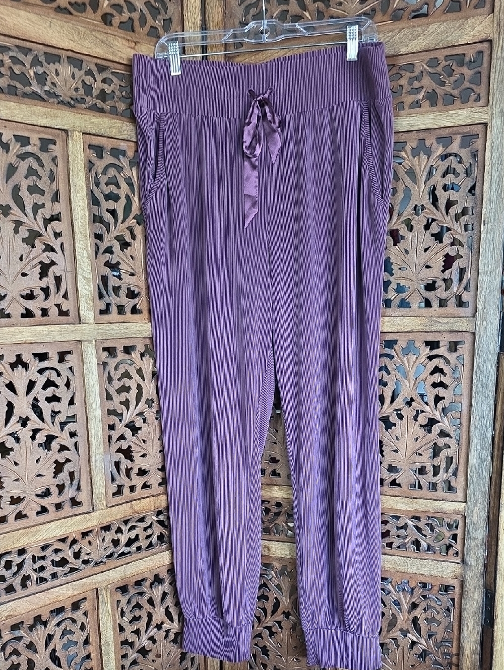 Victoria's Secret Ribbed Lounge Pants in Plum